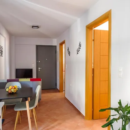 Garbis View 아르고스톨리온